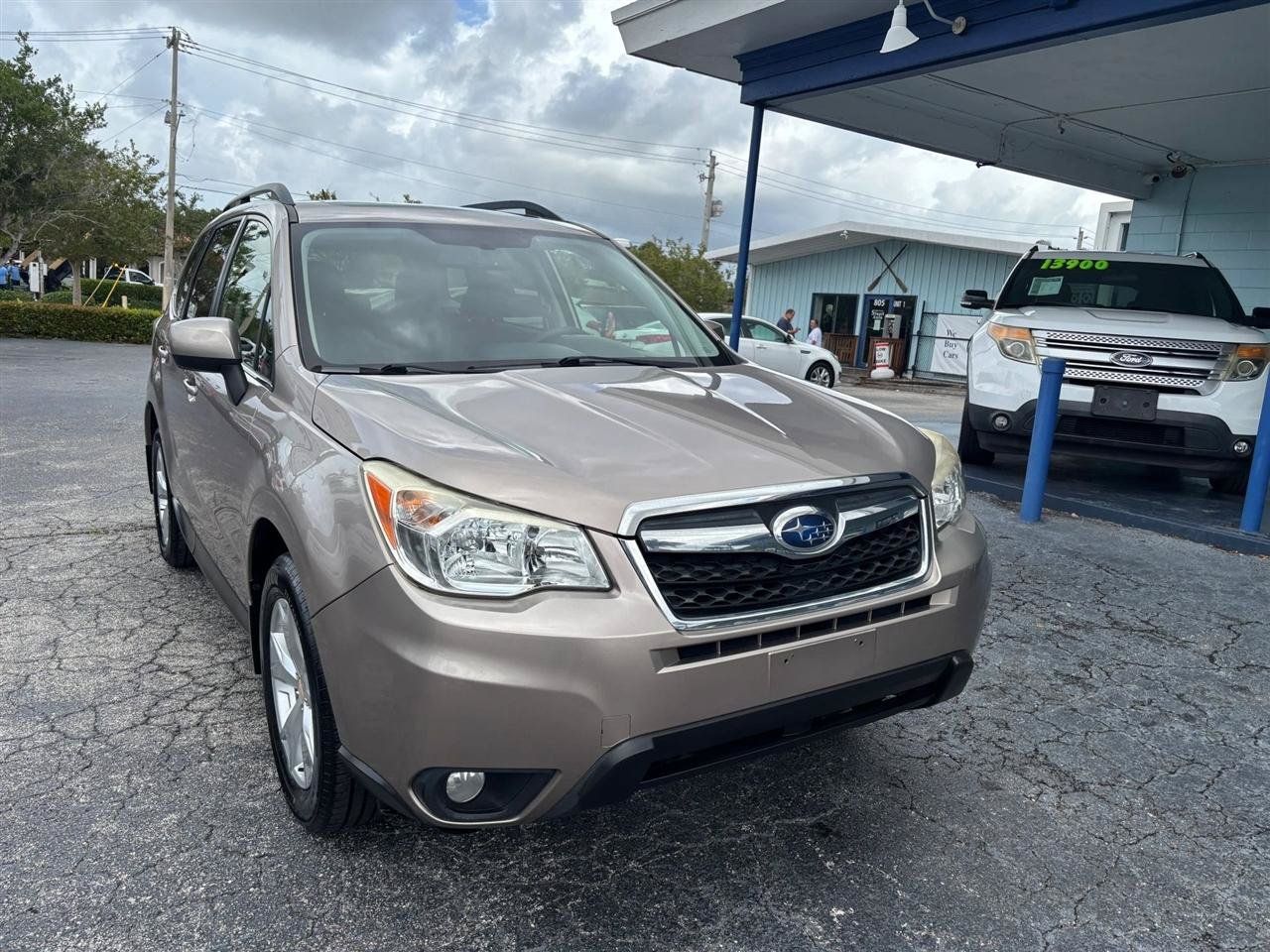 Used 2015 Subaru Forester 2.5i Limited AWD/4WD image 7