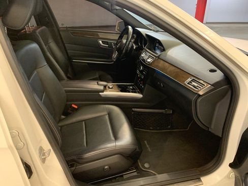 Used 2016 Mercedes-Benz E 350 4MATIC Sedan image 51