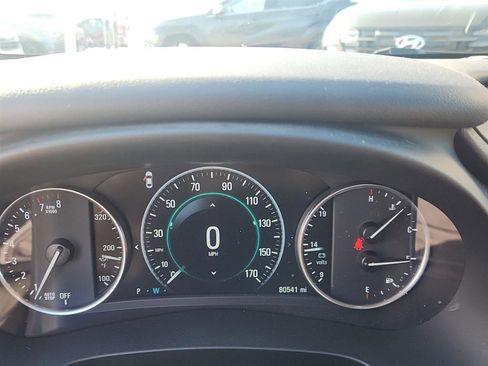 Used 2017 Buick LaCrosse Essence image 21