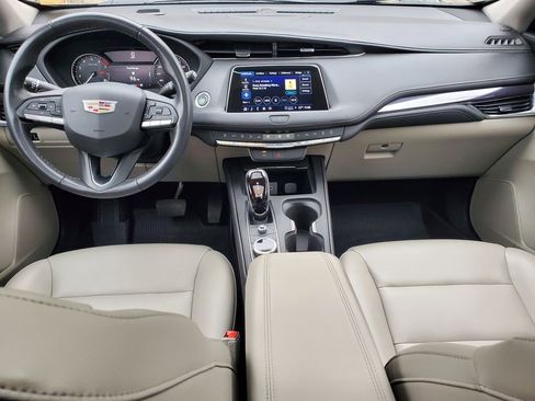 Certified 2023 Cadillac XT4 Luxury image 24