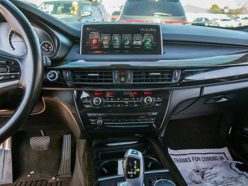 Used 2017 BMW X5 xDrive40e image 15