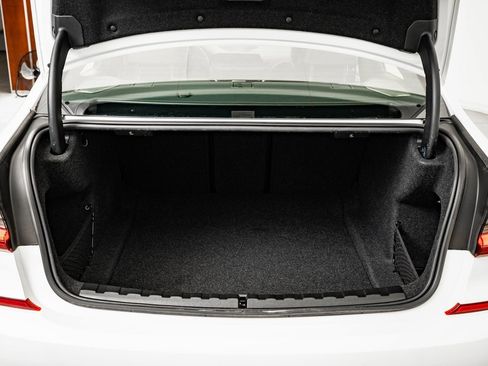 Used 2022 BMW M340i xDrive w/ Premium Package image 21