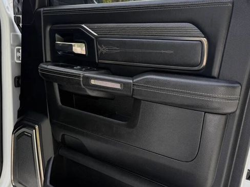 Used 2019 RAM 3500 Limited image 28