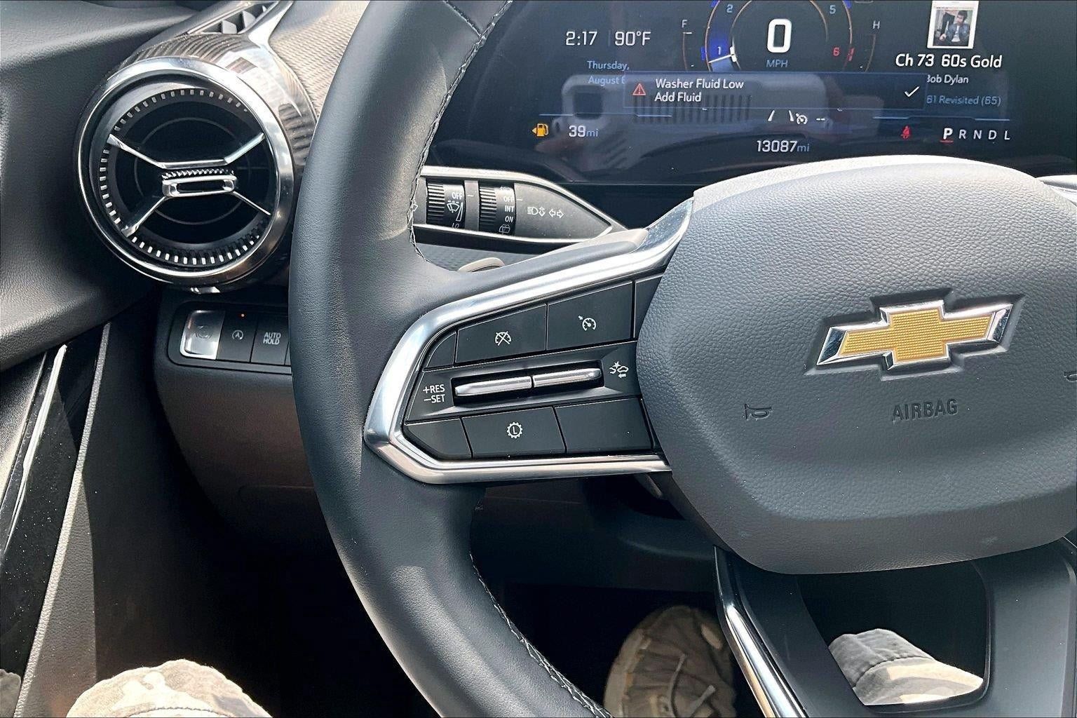 Used 2026 Chevrolet Equinox LT FWD image 19