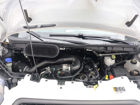 Used 2021 Ford Transit 250 Medium Roof RWD image 33