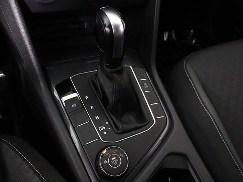 Used 2021 Volkswagen Tiguan S AWD/4WD image 44