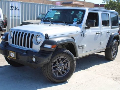 Used 2024 Jeep Wrangler Sport S AWD/4WD image 11
