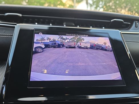 Used 2023 Jeep Grand Cherokee L Laredo RWD image 30