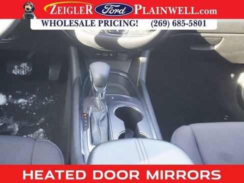 Used 2022 Chevrolet Malibu LT image 11