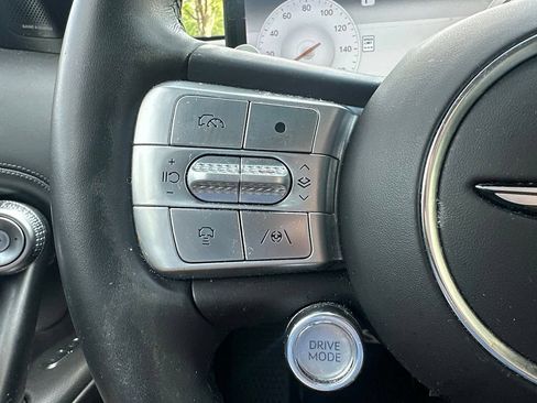 Used 2023 Genesis GV60 Performance AWD/4WD image 8