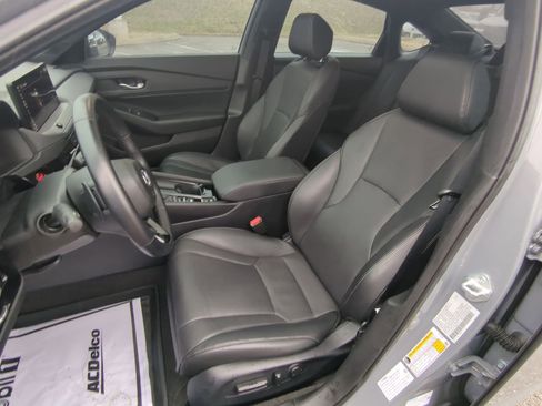 Used 2025 Honda Accord Sport image 20