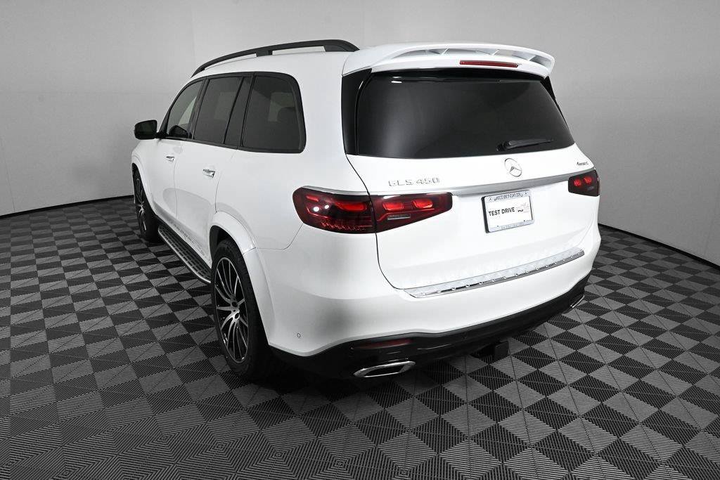 New 2026 Mercedes-Benz GLS 450 4MATIC image 4