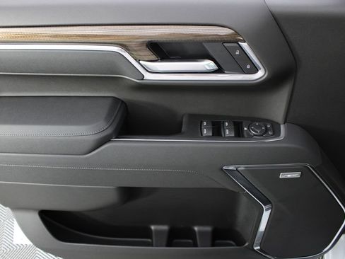 New 2026 Chevrolet Silverado 1500 LT Trail Boss w/ LT Trail Boss Premium Package AWD/4WD image 15
