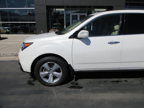Used 2012 Acura MDX w/ Technology Package AWD/4WD image 2