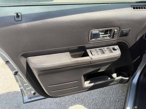 Used 2007 Ford Edge SEL Plus FWD image 7