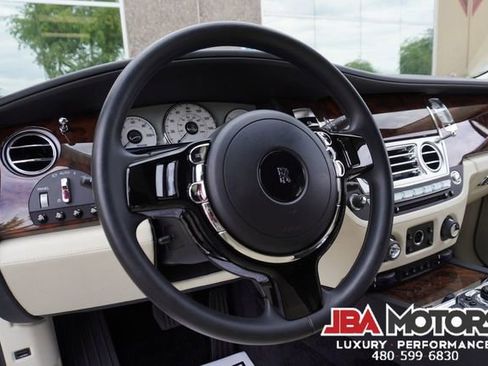 Used 2012 Rolls-Royce Ghost RWD image 96