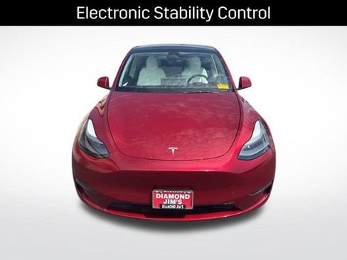 Used 2024 Tesla Model Y 2WD image 9