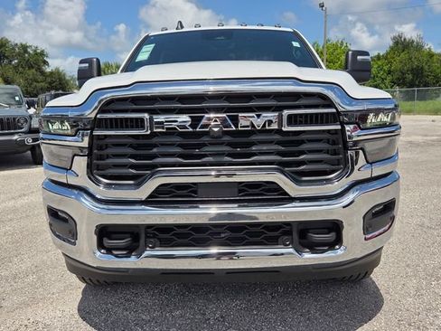 New 2026 RAM 2500 Tradesman AWD/4WD image 4