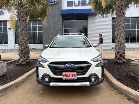 Used 2021 Subaru Outback Touring w/ Popular Package #2 AWD/4WD image 2