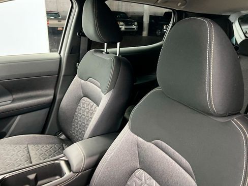 New 2025 Nissan Kicks SV w/ SV Premium Package image 16