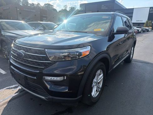 Used 2020 Ford Explorer XLT w/ Equipment Group 202A AWD/4WD image 1