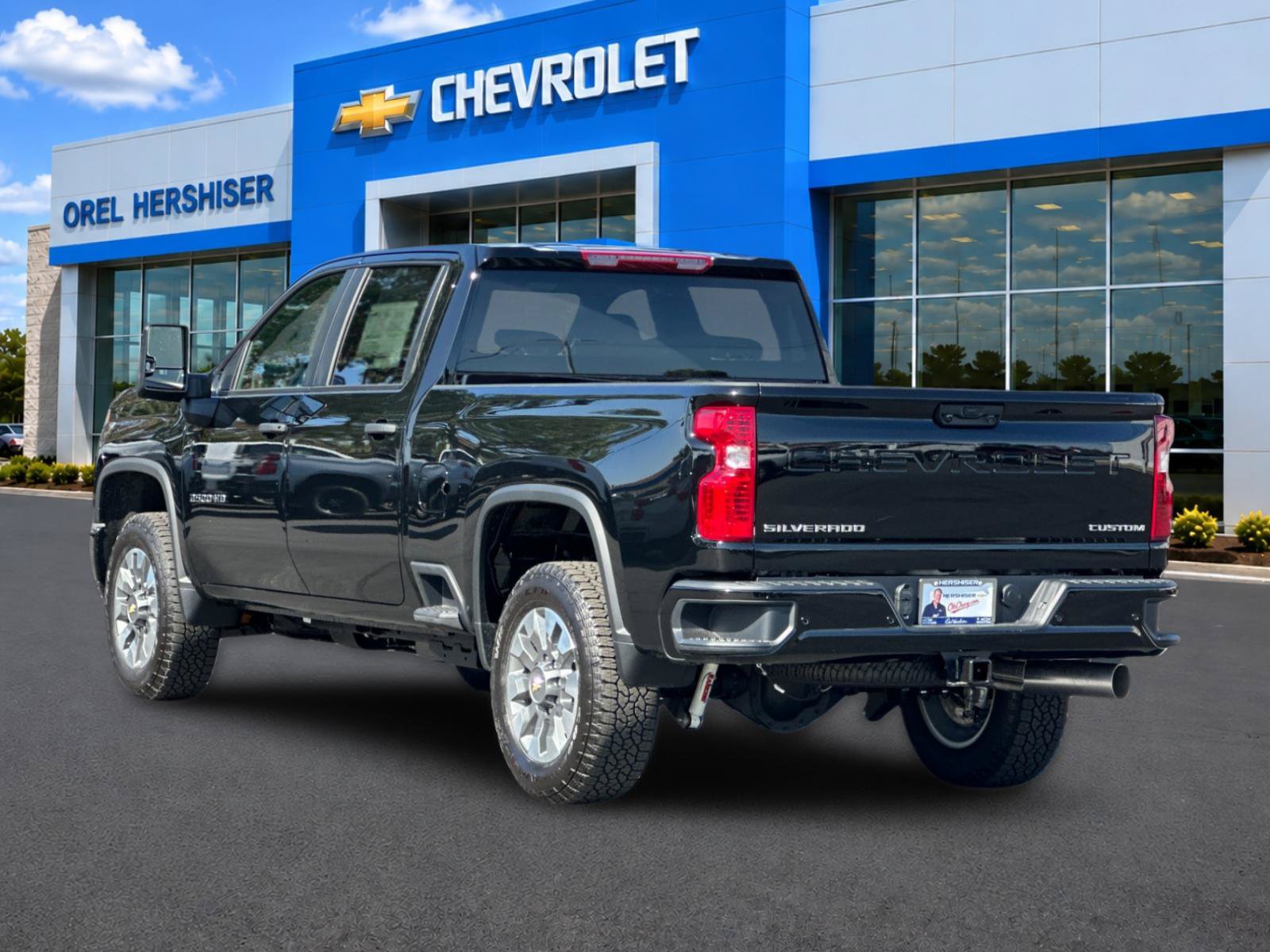 New 2026 Chevrolet Silverado 2500 Custom w/ Custom Value Package AWD/4WD image 6