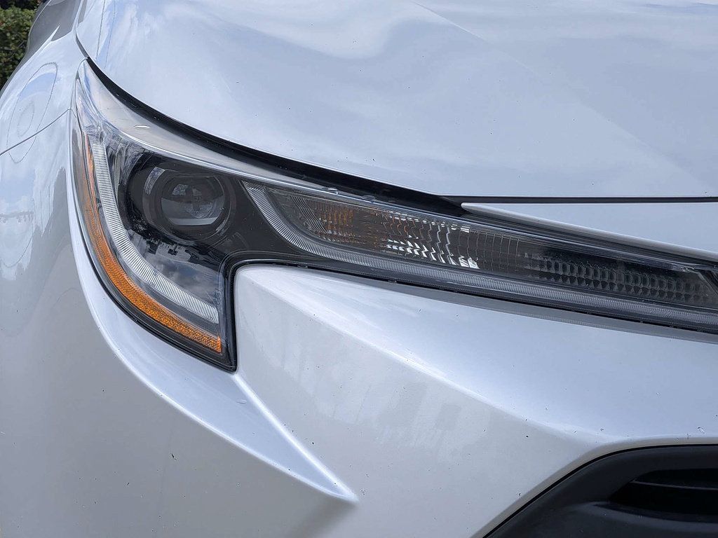 Used 2023 Toyota Corolla LE FWD image 10