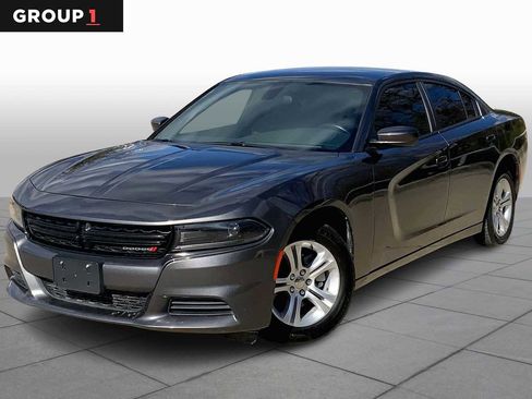 Used 2022 Dodge Charger SXT image 1