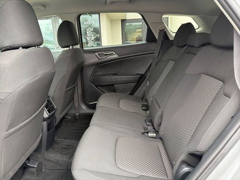 Certified 2023 Kia Sportage LX image 19