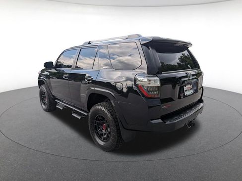 Used 2021 Toyota 4Runner SR5 Premium w/ Moonroof Package RWD image 4