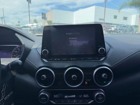 Used 2025 Nissan Murano SL image 9