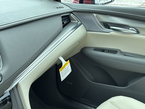 New 2026 Cadillac XT5 Premium Luxury w/ Driver Assist Package image 24