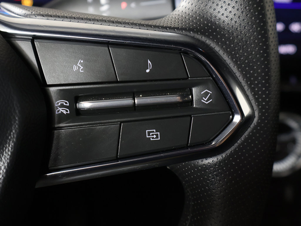 Used 2025 Chevrolet Blazer EV LT FWD image 37