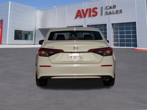 Used 2024 Honda Civic Sport image 7