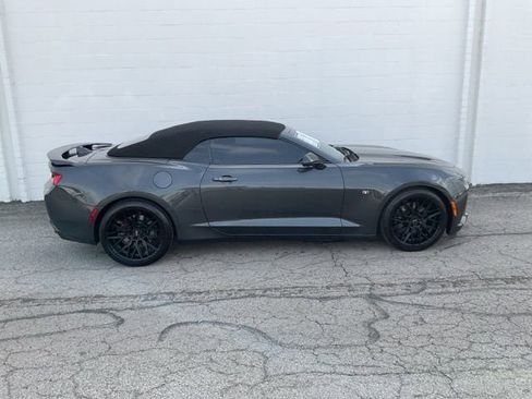Used 2018 Chevrolet Camaro SS image 3