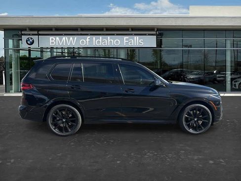 Used 2024 BMW X7 xDrive40i w/ M Sport Package AWD/4WD image 7