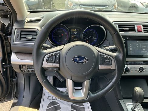 Used 2015 Subaru Outback 2.5i Limited AWD/4WD image 23