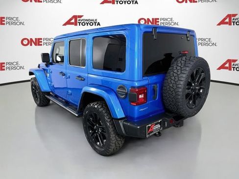 Used 2021 Jeep Wrangler Unlimited Sahara w/ Cold Weather Group AWD/4WD image 5