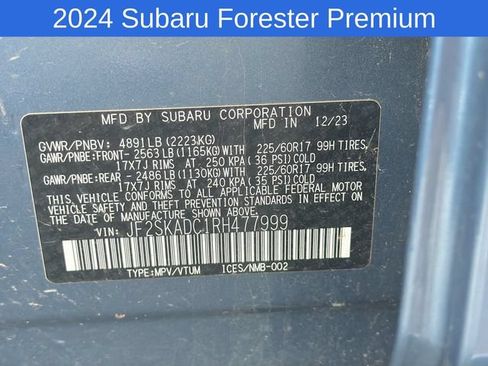 Used 2024 Subaru Forester Premium AWD/4WD image 23