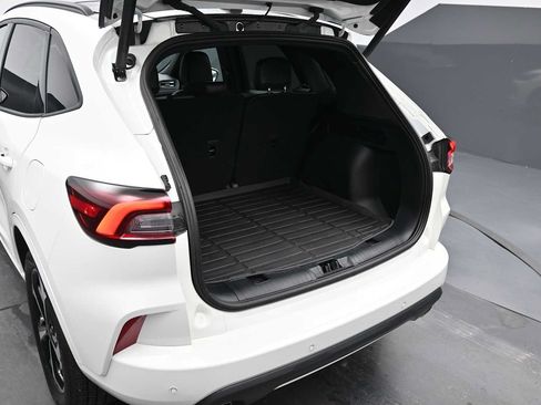 Certified 2025 Ford Escape ST-Line Elite w/ Premium Technology Package AWD/4WD image 24