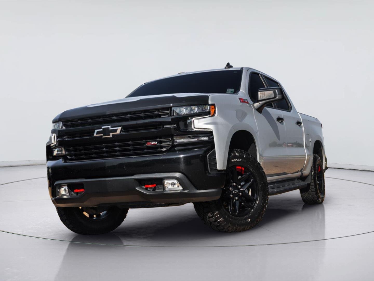 Used 2021 Chevrolet Silverado 1500 LT Trail Boss w/ LPO, Dark Essentials Package AWD/4WD image 1