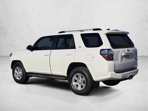 Used 2022 Toyota 4Runner SR5 image 8