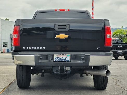 Used 2012 Chevrolet Silverado 2500 LT w/ Interior Plus Package AWD/4WD image 7