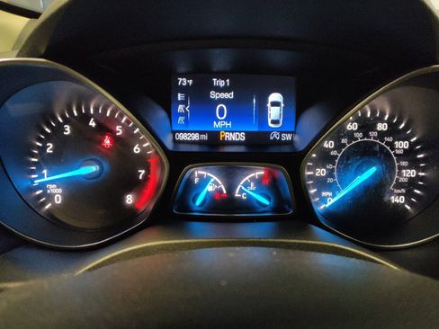 Used 2018 Ford Escape SE FWD image 23