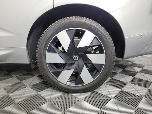 Used 2023 Volvo XC60 T8 Plus w/ Climate Package image 17