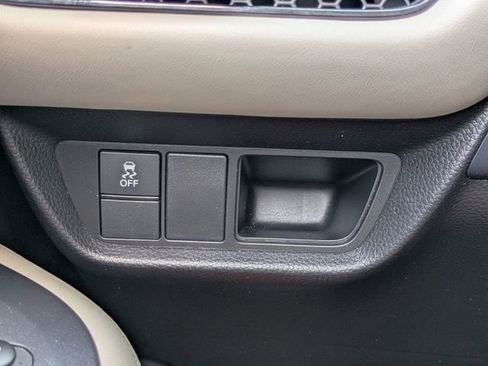 Certified 2024 Honda HR-V LX image 25