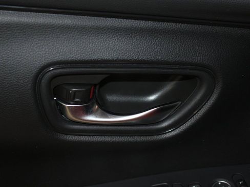 Certified 2024 Honda HR-V Sport image 8