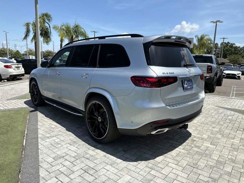 New 2026 Mercedes-Benz GLS 580 4MATIC image 4