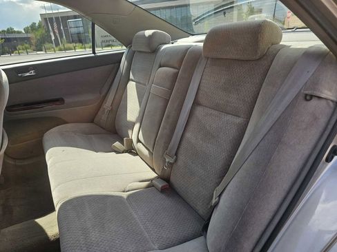Used 2002 Toyota Camry LE image 27