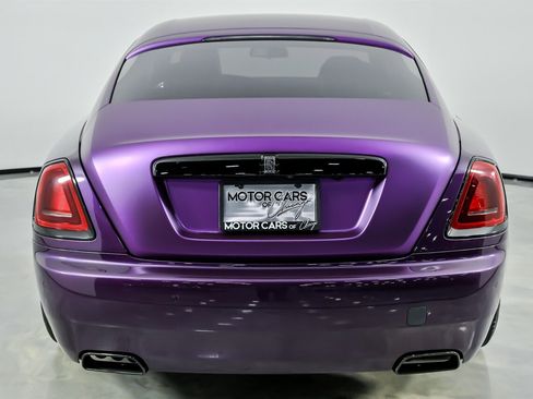 Used 2020 Rolls-Royce Wraith image 11